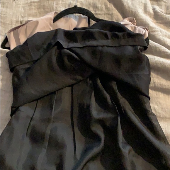 Dress - Picture 7 of 7